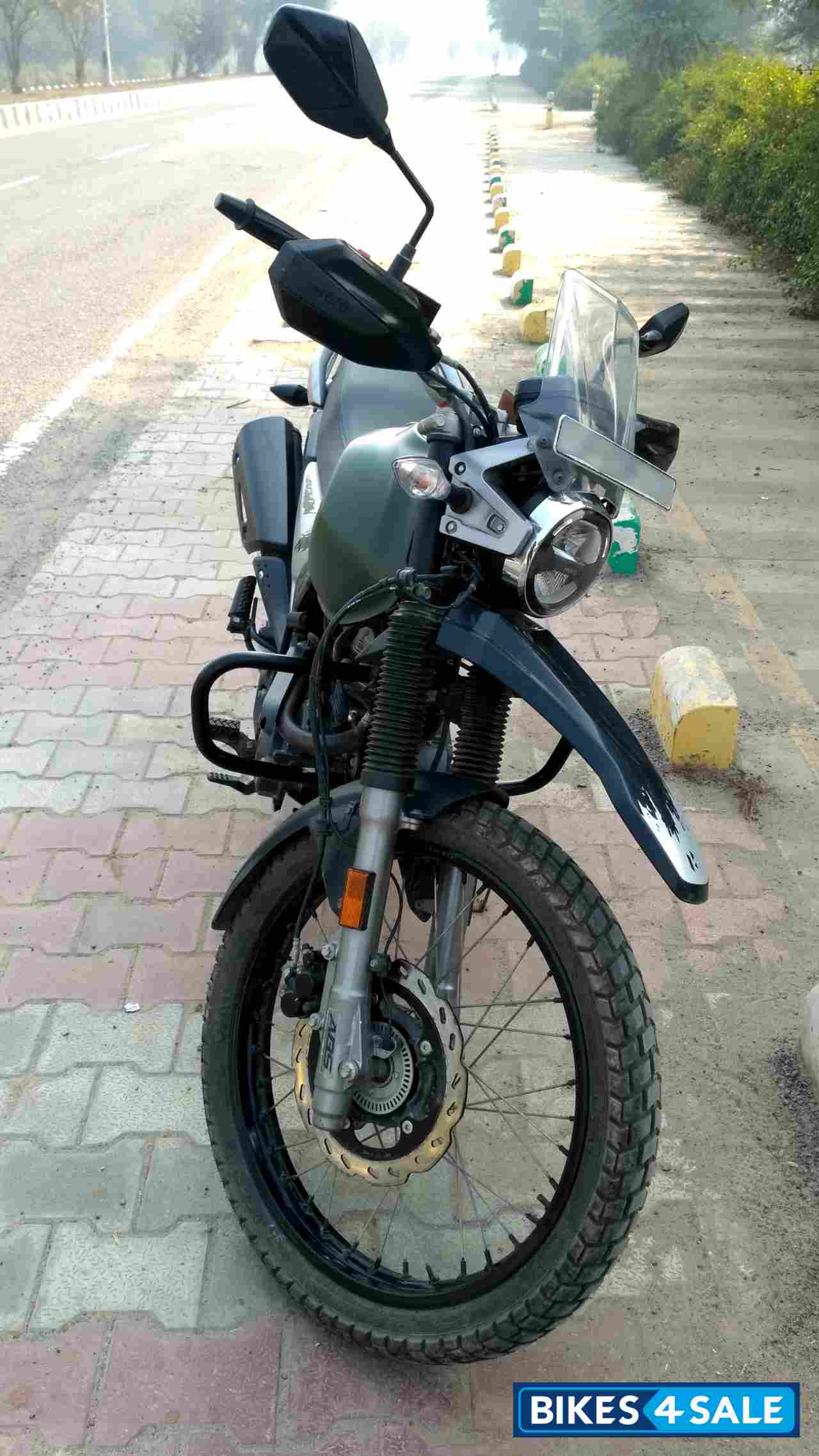 Matte Green Hero XPulse 200 Matte Green Hero XPulse 200