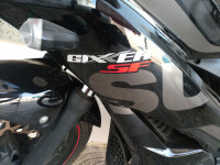 Suzuki Gixxer ABS