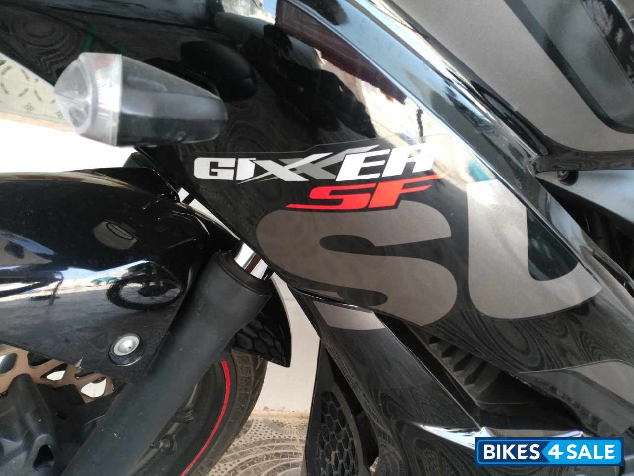 Suzuki Gixxer ABS