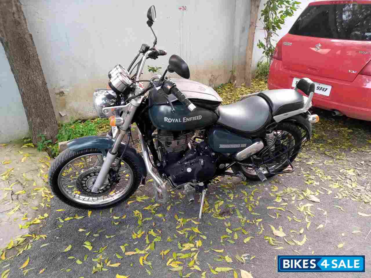 Royal Enfield Thunderbird 350