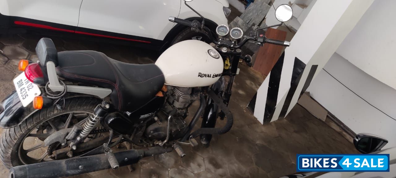 White Royal Enfield Thunderbird X 350