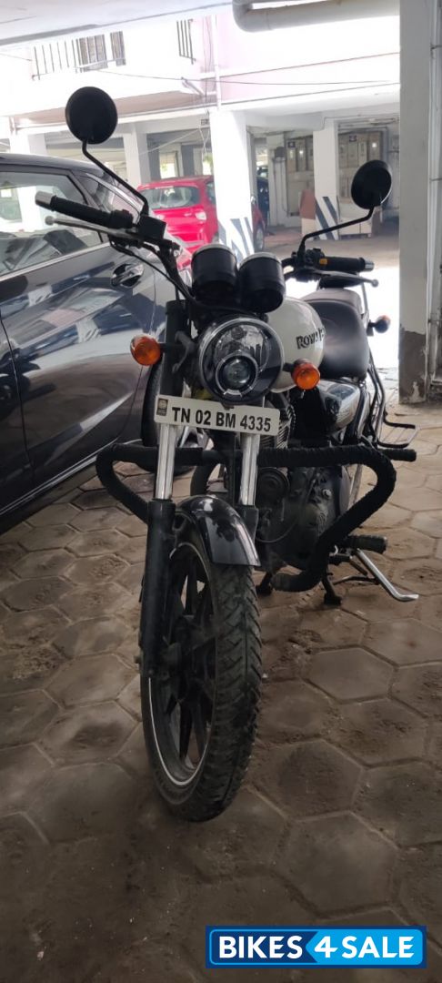 White Royal Enfield Thunderbird X 350