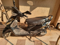 Black Mahindra Rodeo RZ