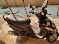 Black Mahindra Rodeo RZ