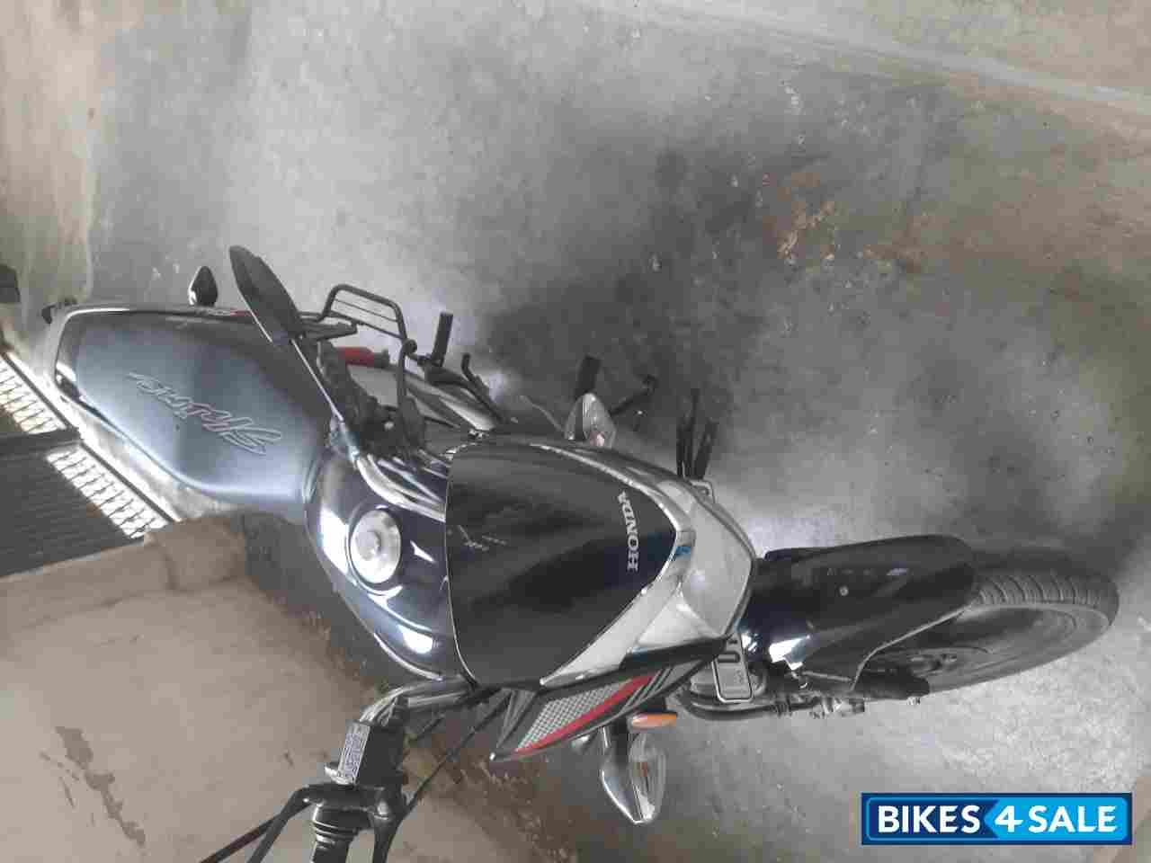 Honda CB Shine Limited Edition