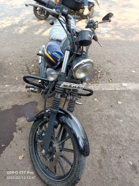 Bajaj Avenger Street 150