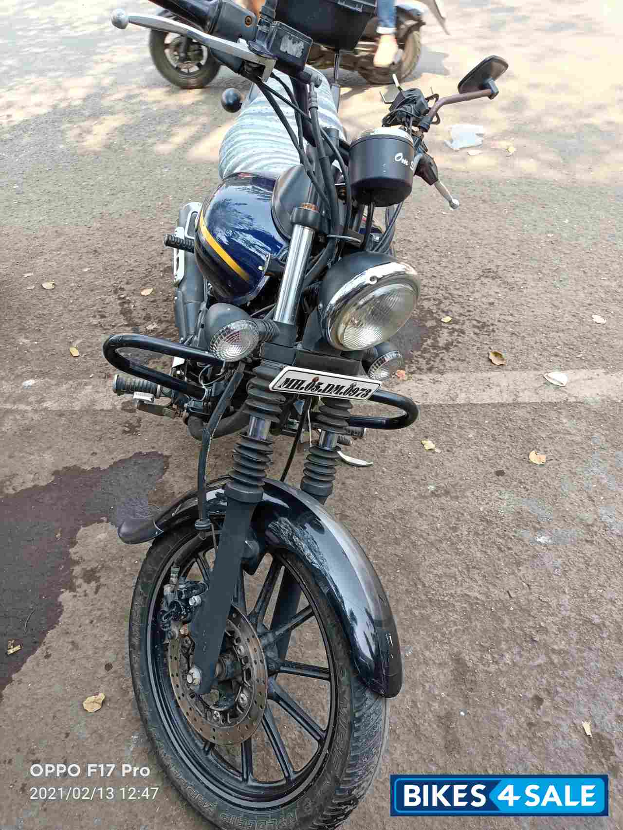 Bajaj Avenger Street 150