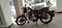 Mahroon Royal Enfield Classic 350