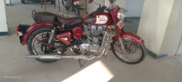 Mahroon Royal Enfield Classic 350