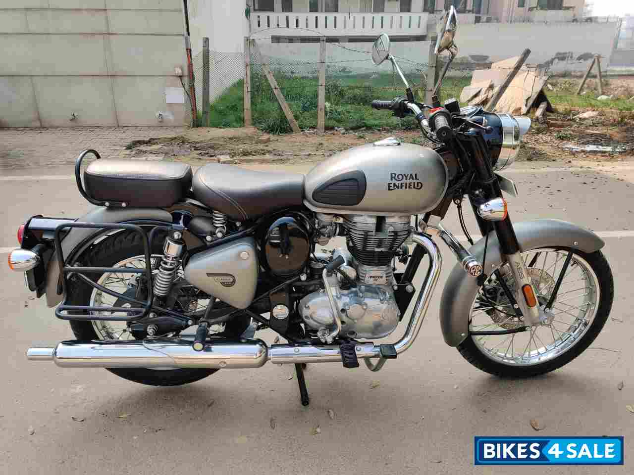 Royal Enfield Classic Gunmetal Grey