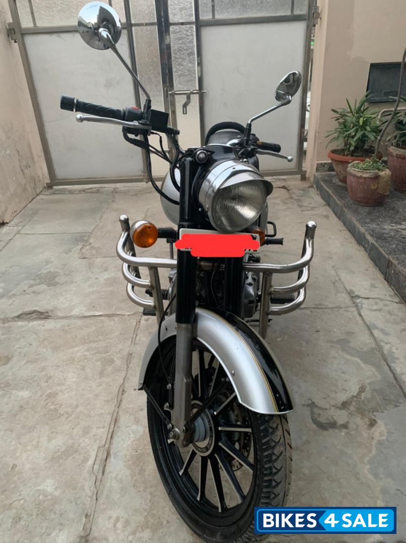 Royal Enfield Classic 500