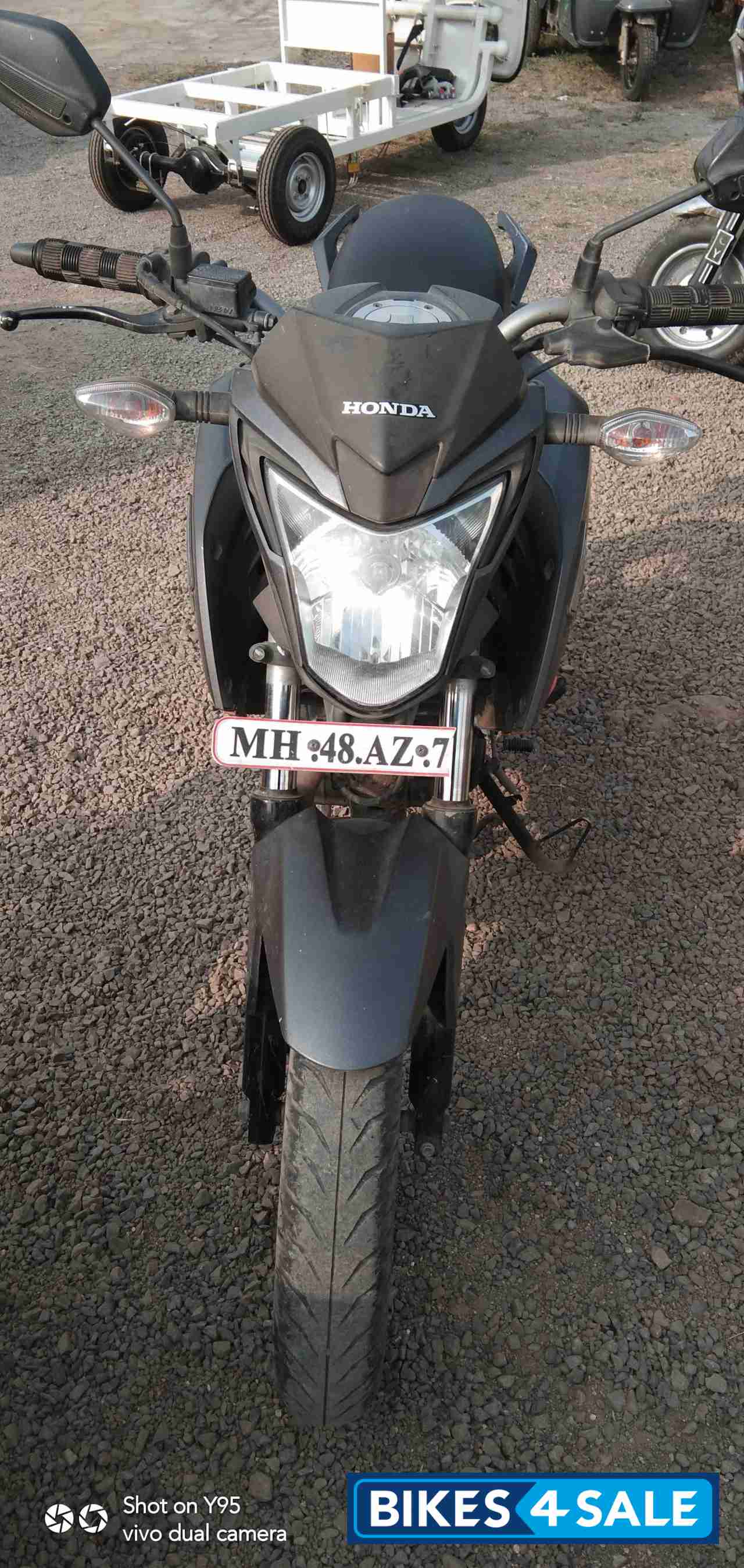 Honda CB Hornet 160R