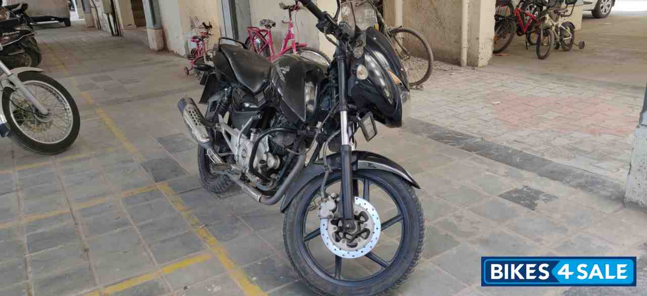 Black Bajaj Pulsar 150 DTSi