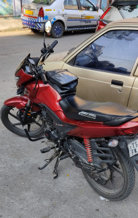 Imperial Red Meralic Honda Livo 110