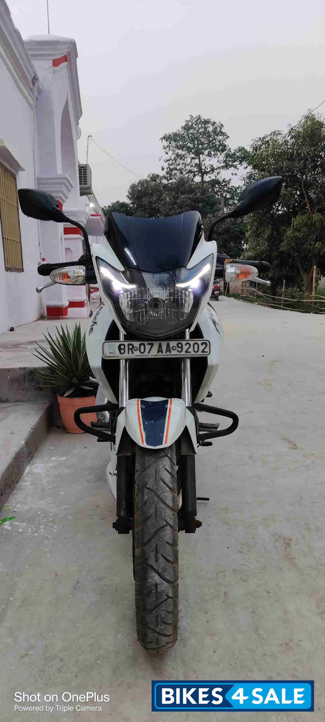 TVS Apache RTR 160