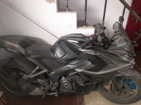 Black Bajaj Pulsar RS 200