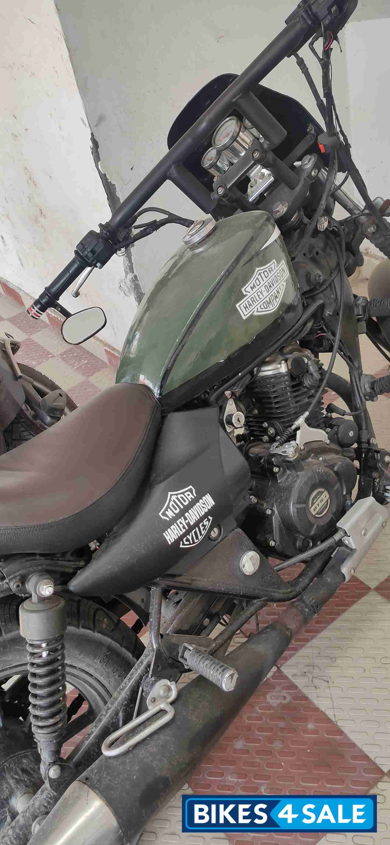 Bajaj Avenger Street 150