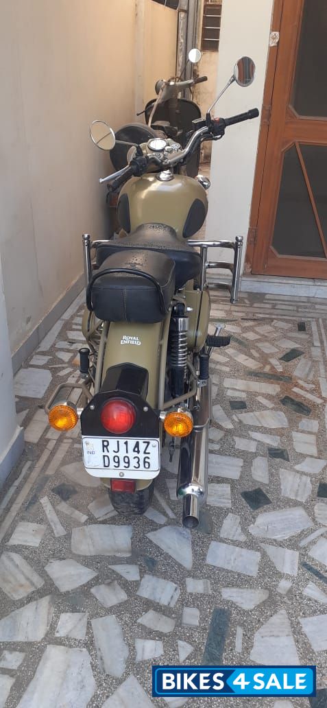 Desert Strom Royal Enfield Classic Desert Storm