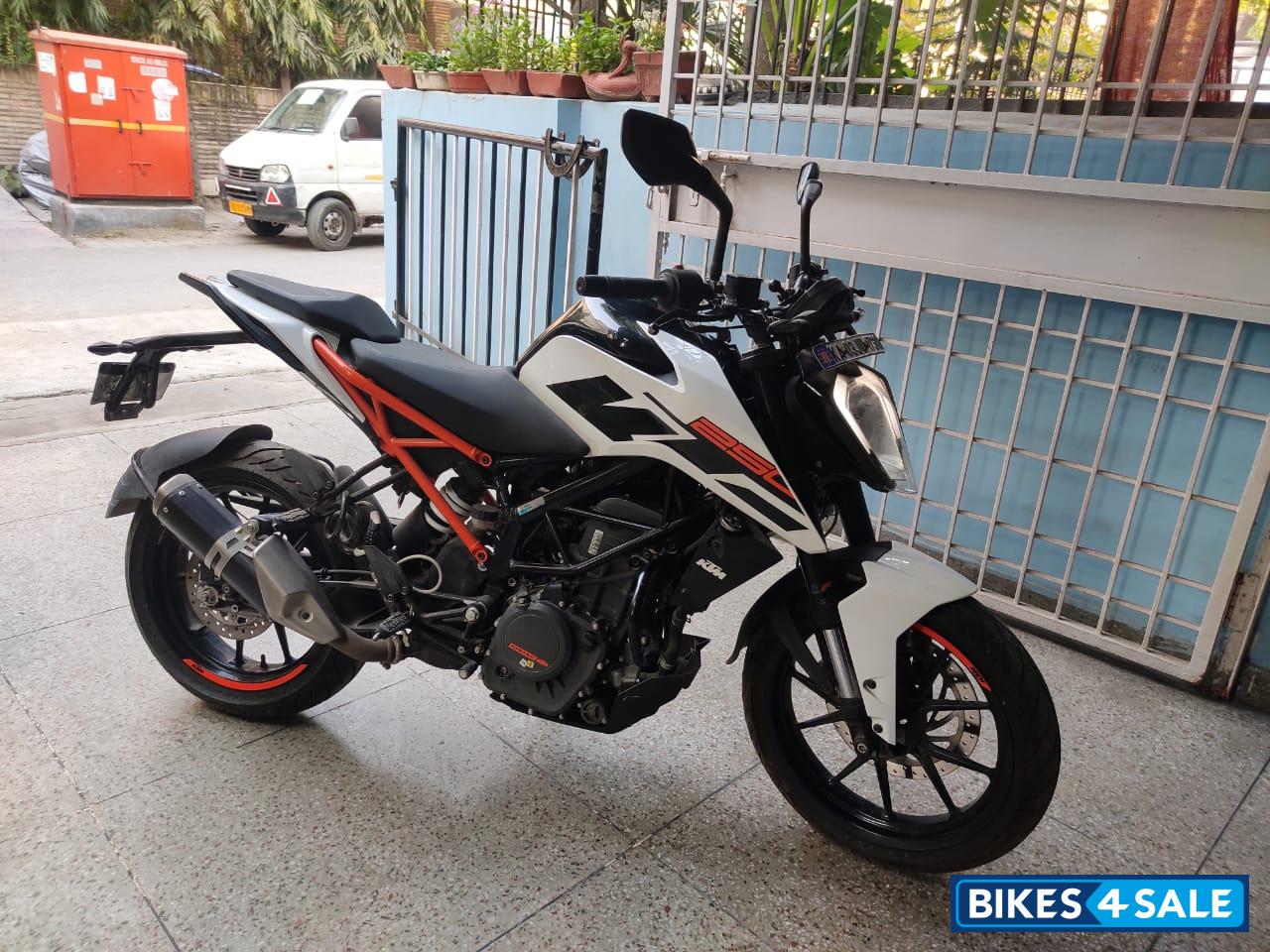Black, White And Red KTM Duke 250