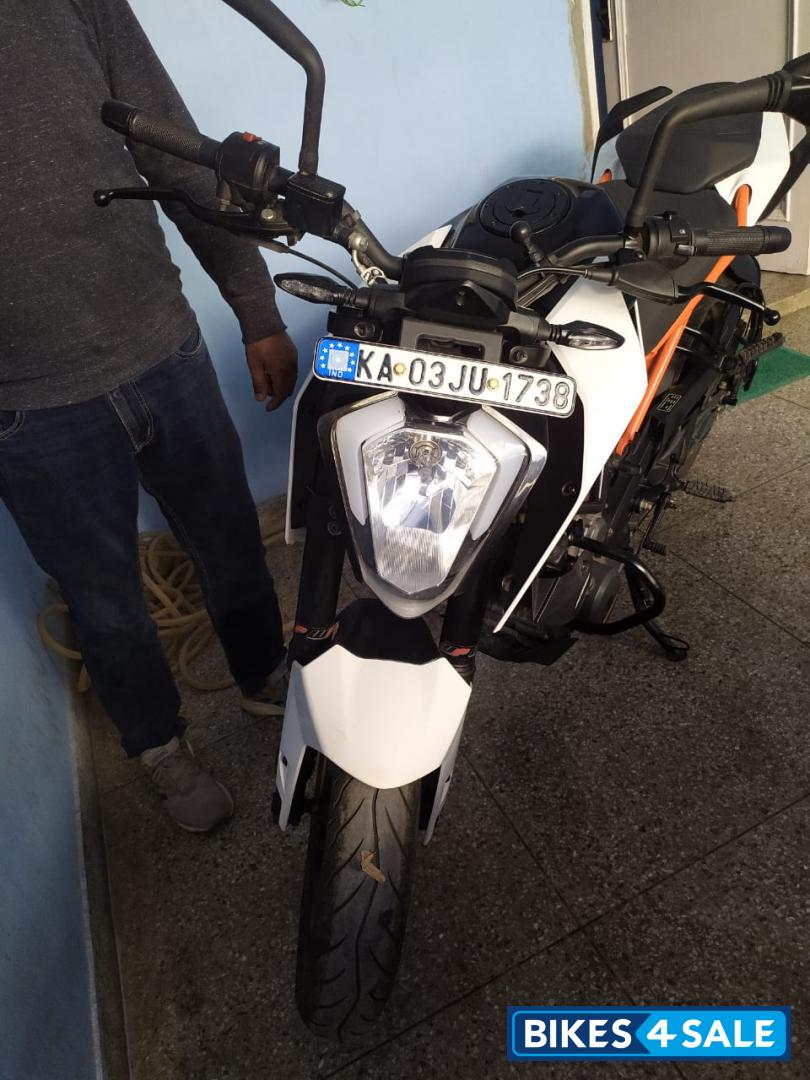 Black, White And Red KTM Duke 250