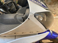 White Blue Yamaha YZF R15 V2