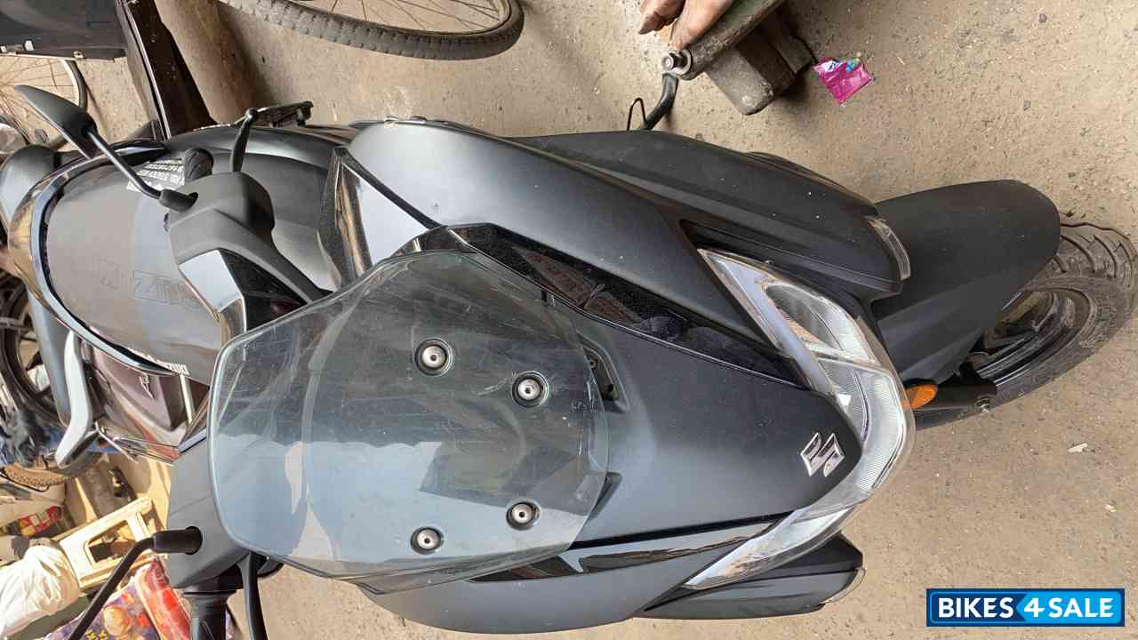 Suzuki Burgman Street