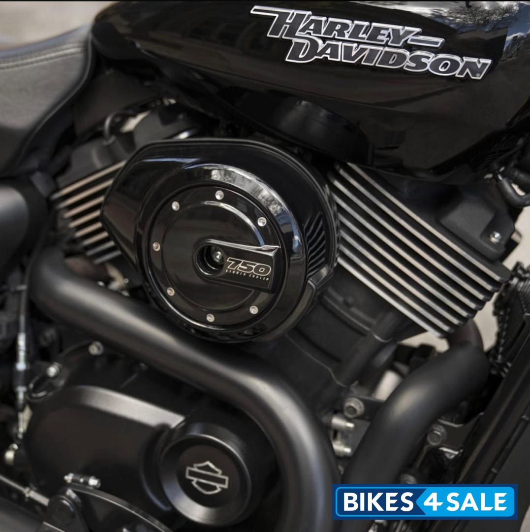 Harley Davidson Street 750