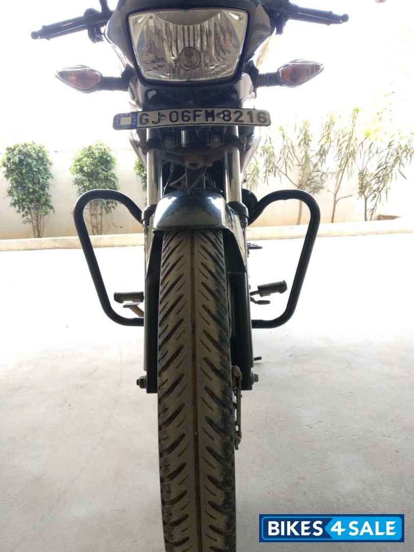 Black Honda CB Shine