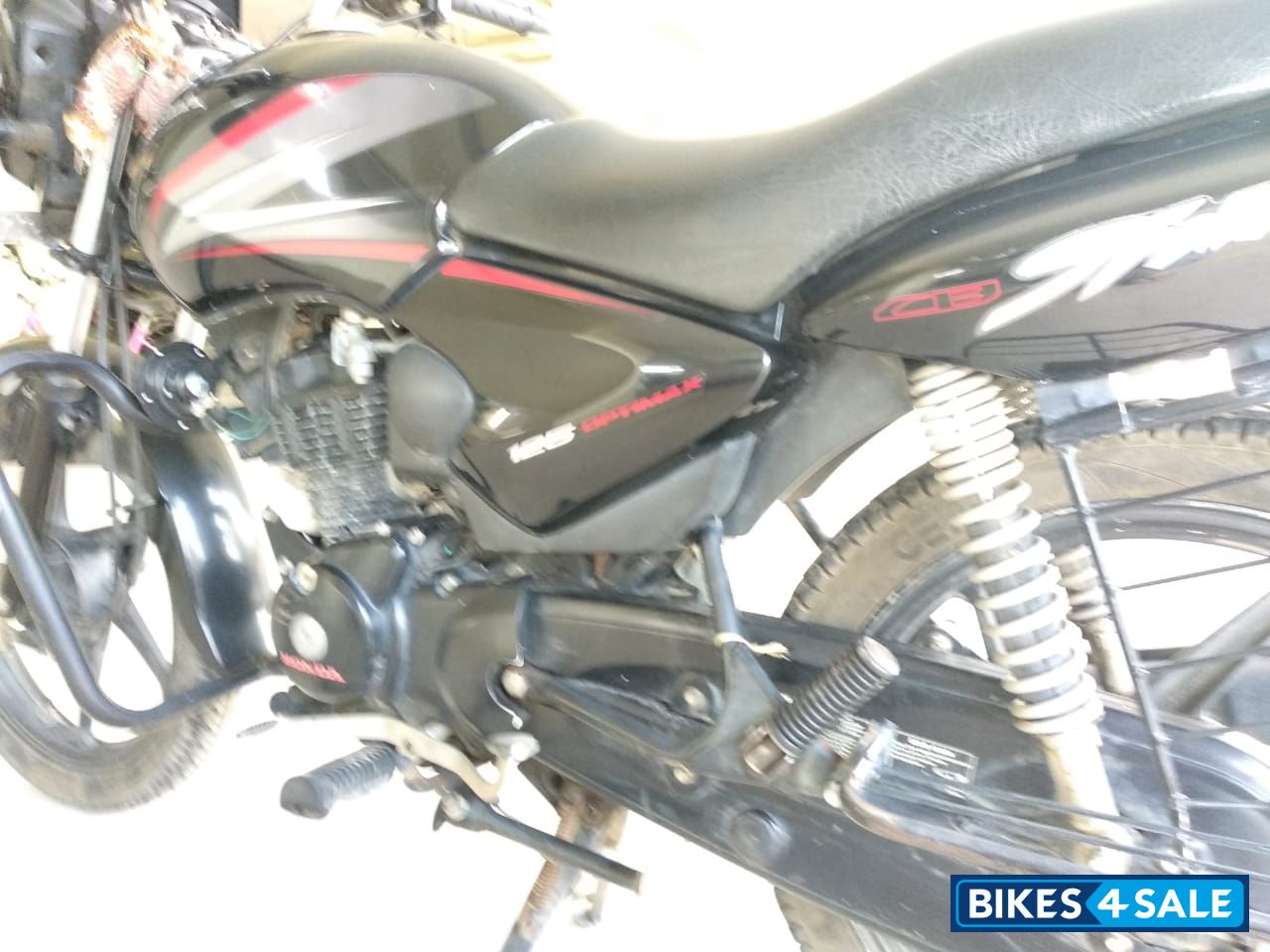 Black Honda CB Shine