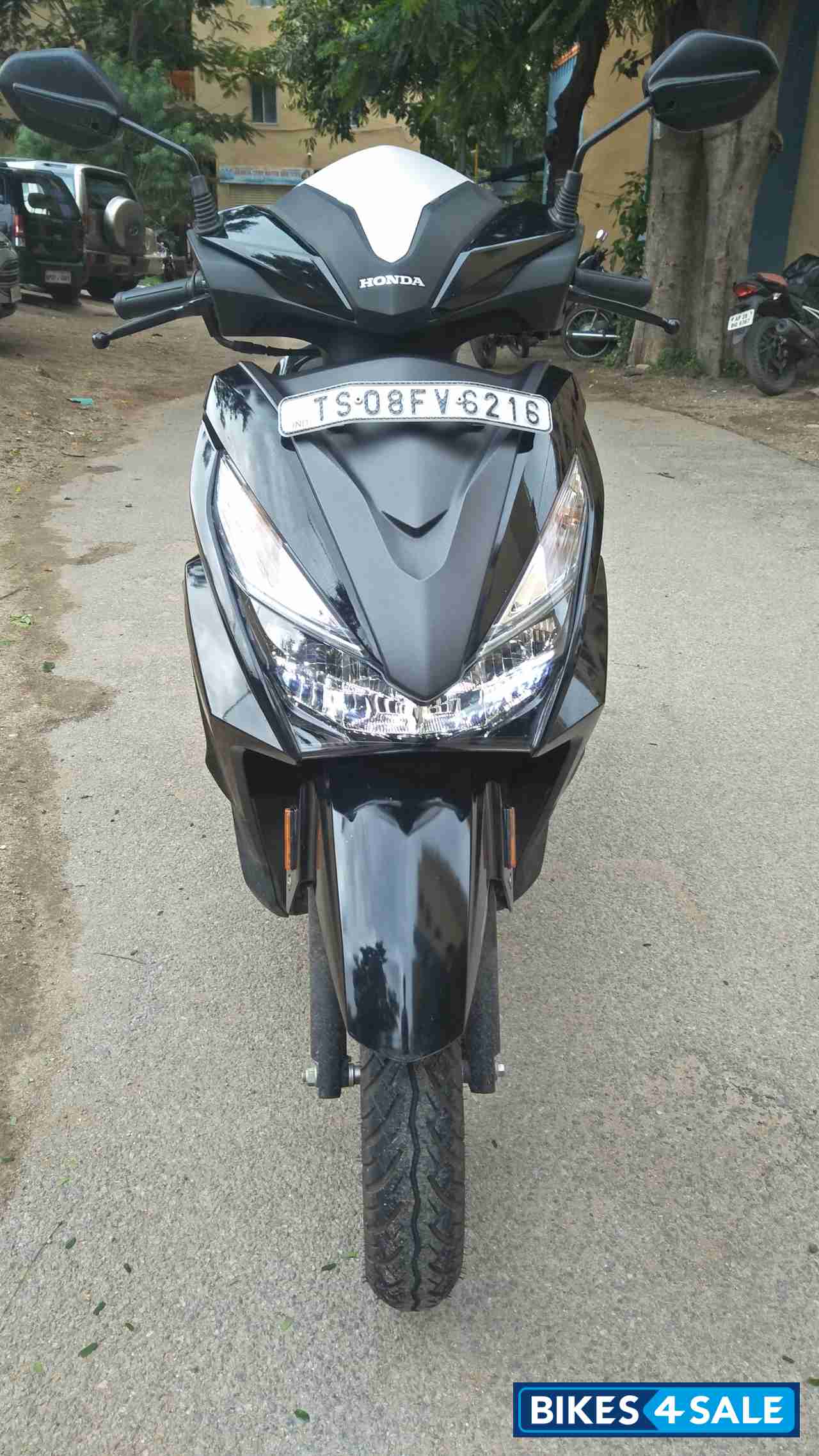 Black Honda Grazia