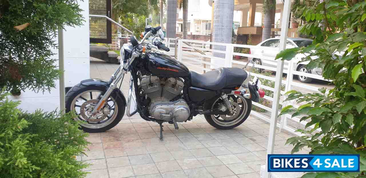 Harley Davidson  Superlow 883