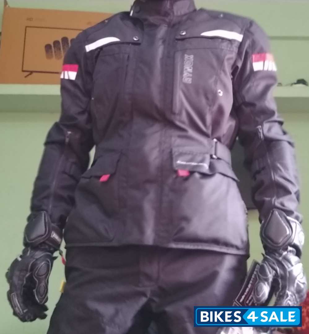 White Snow Royal Enfield Himalayan