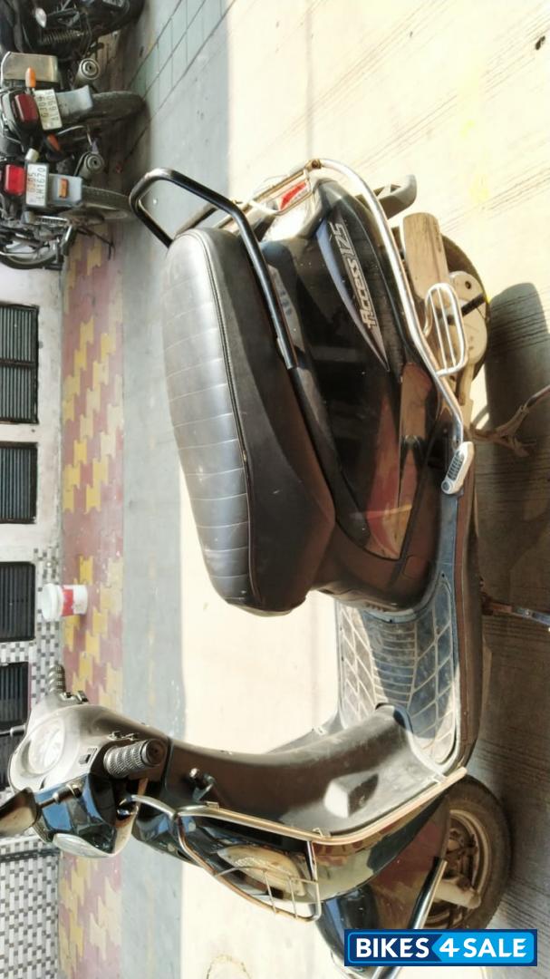 Black Suzuki Access 125