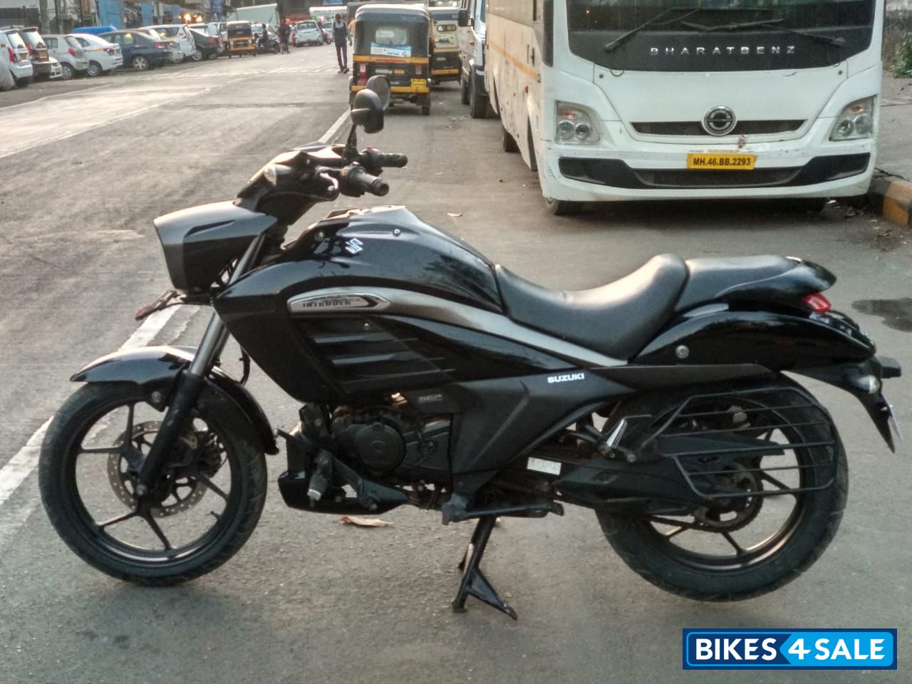 Suzuki Intruder 150