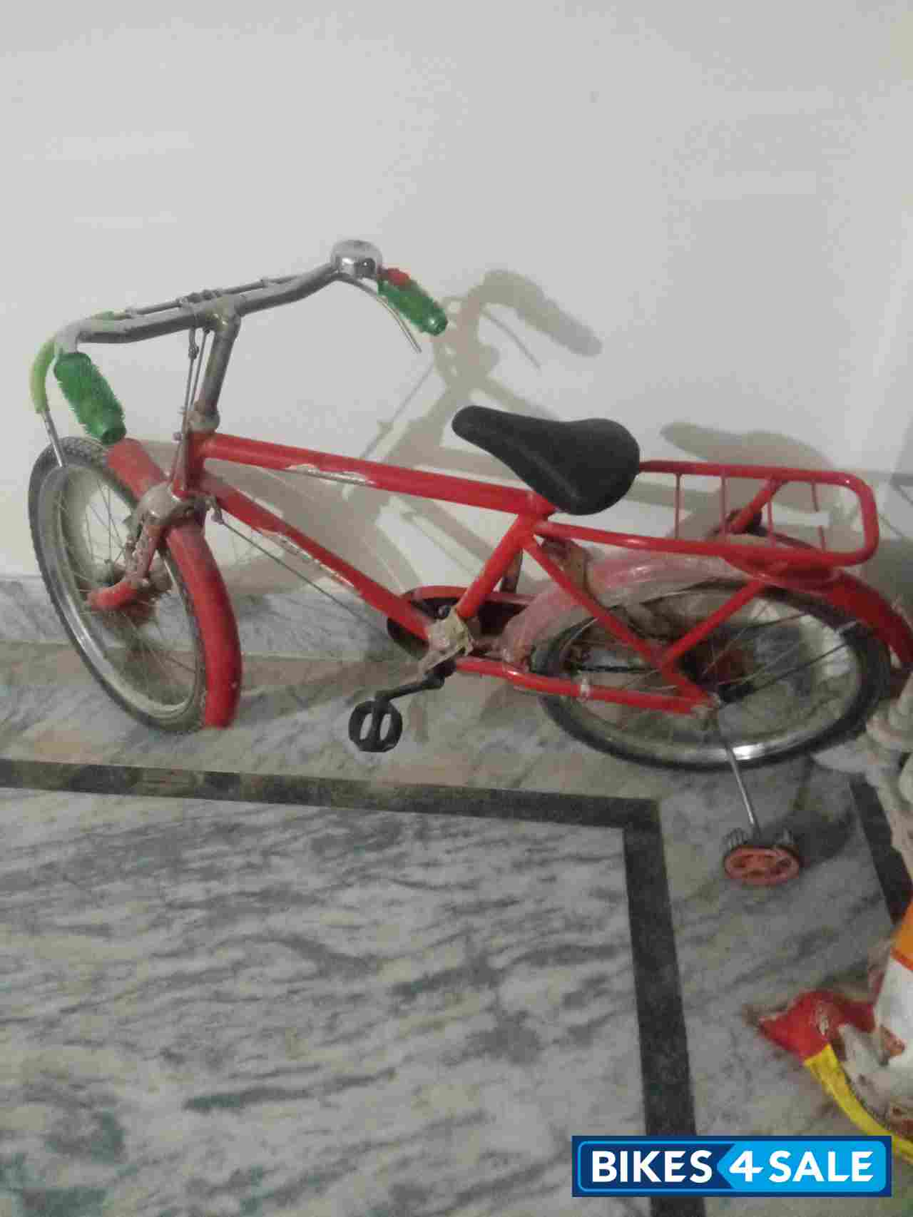 Red Bicycle Red Bicycle
