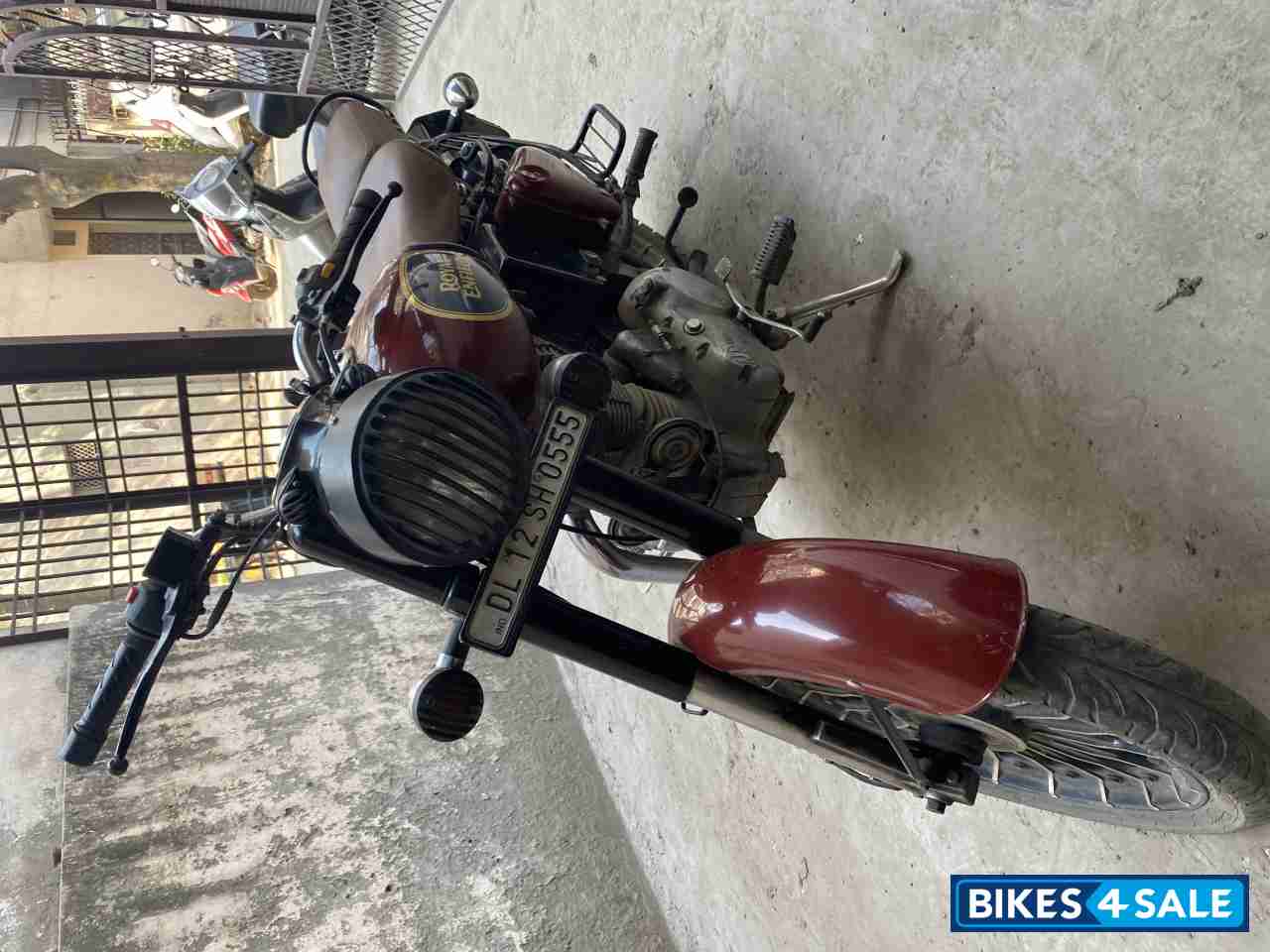 Royal Enfield Classic 350 Royal Enfield Classic 350