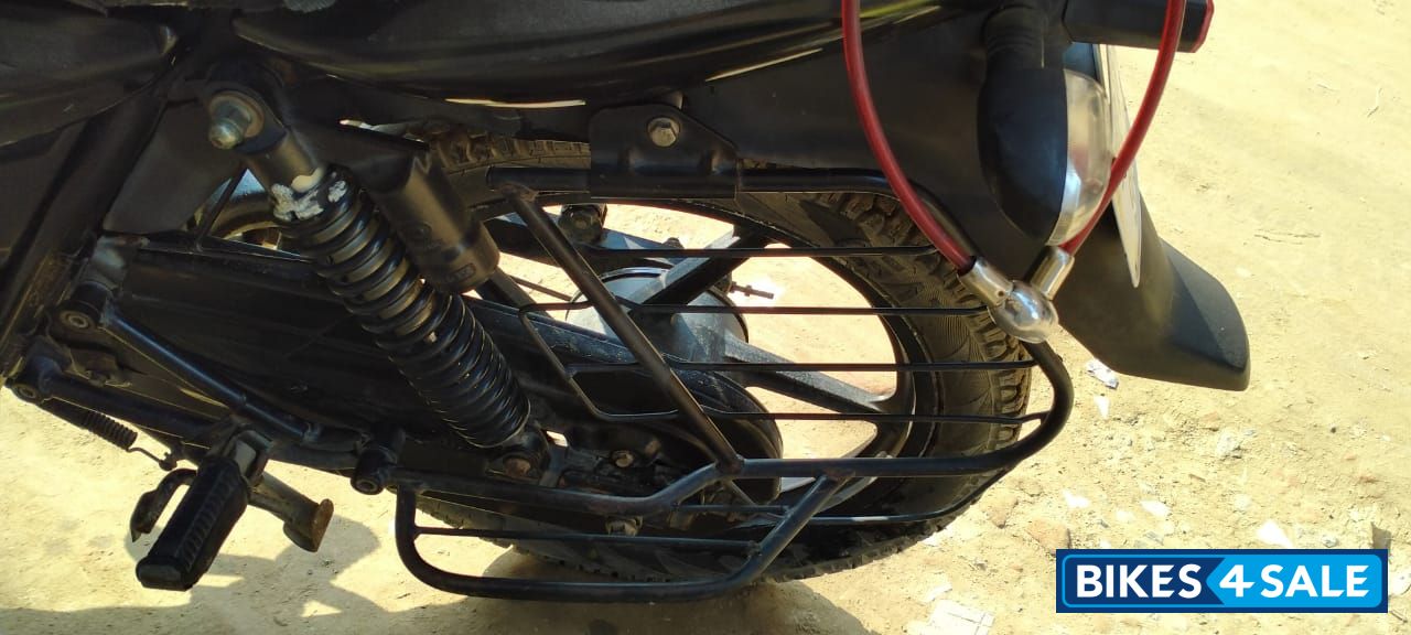 Green Bajaj Discover DTSi 125 Green Bajaj Discover DTSi 125