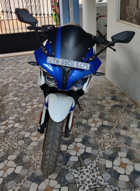 Bajaj Pulsar RS 200 ABS