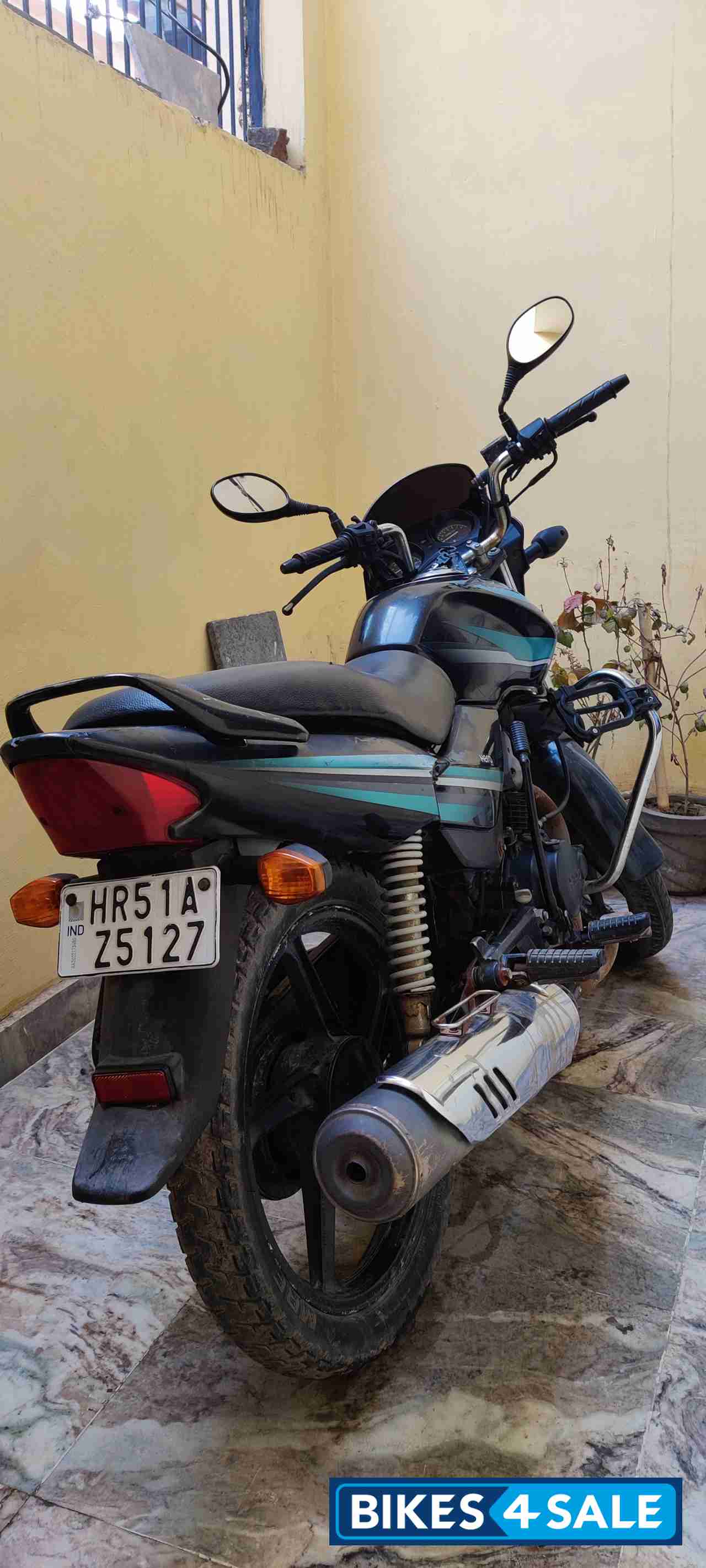 Black Hero Achiever Black Hero Achiever