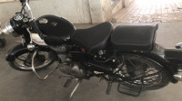 Black Royal Enfield Classic 500