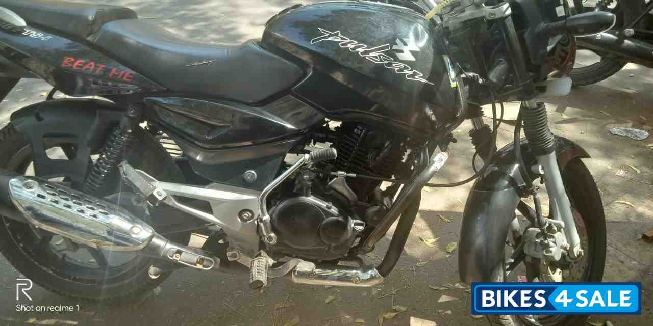 Black Bajaj Pulsar 180 DTSi