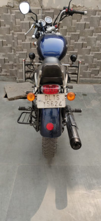 Marine Blue Royal Enfield Thunderbird 350