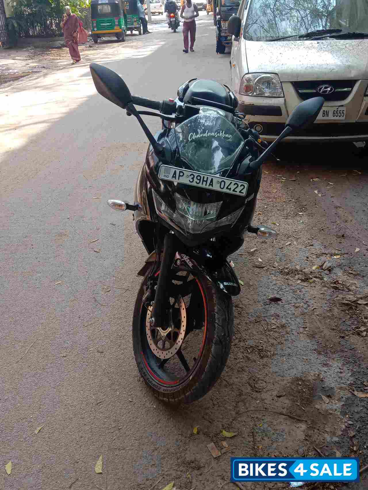 Black Suzuki Gixxer SF BS6