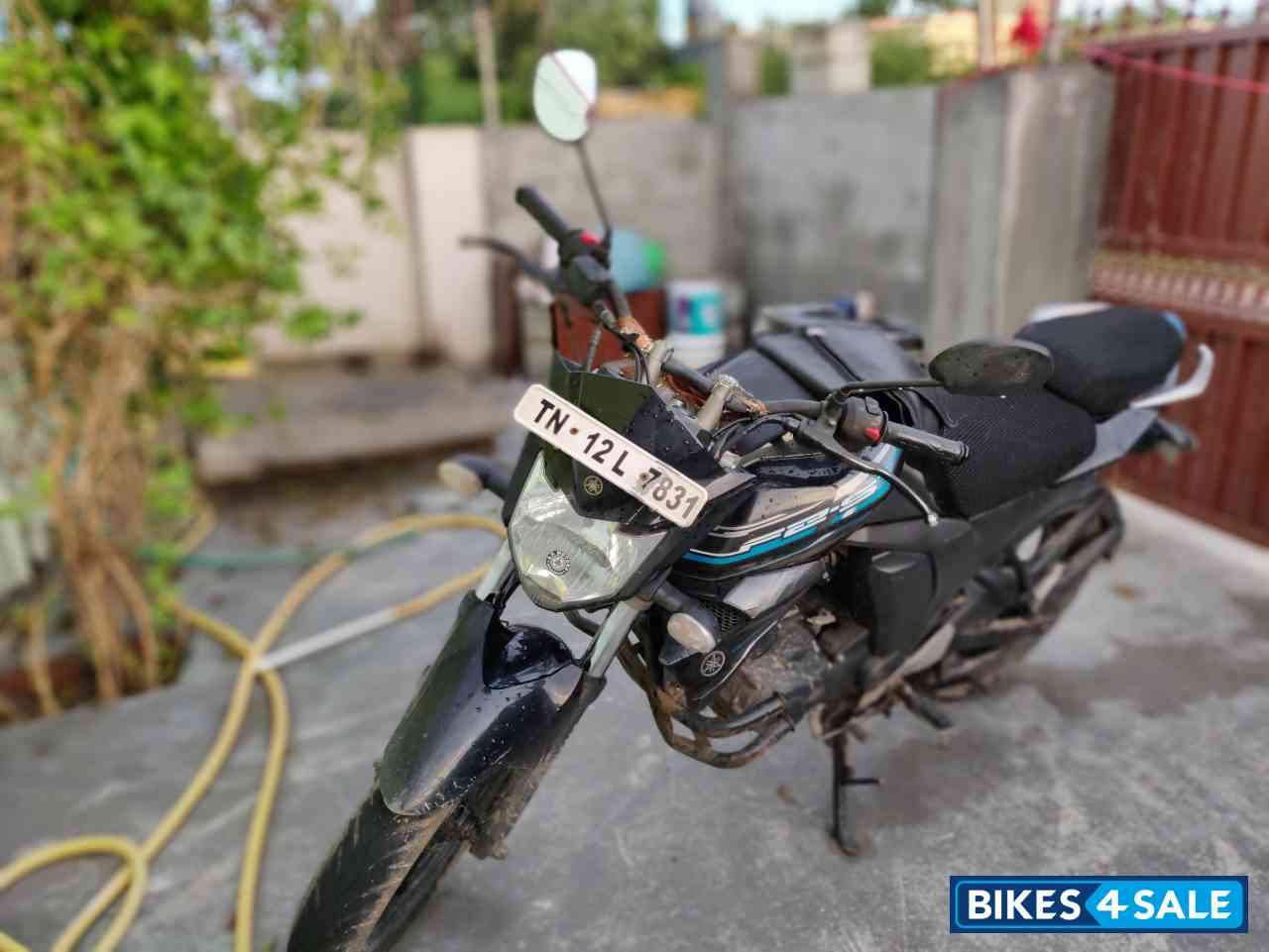 Electric Blue Yamaha FZ-S FI V2