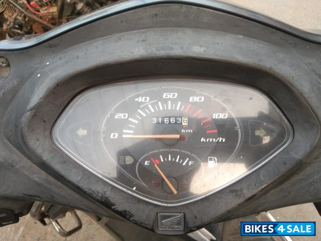 Grey Honda Activa
