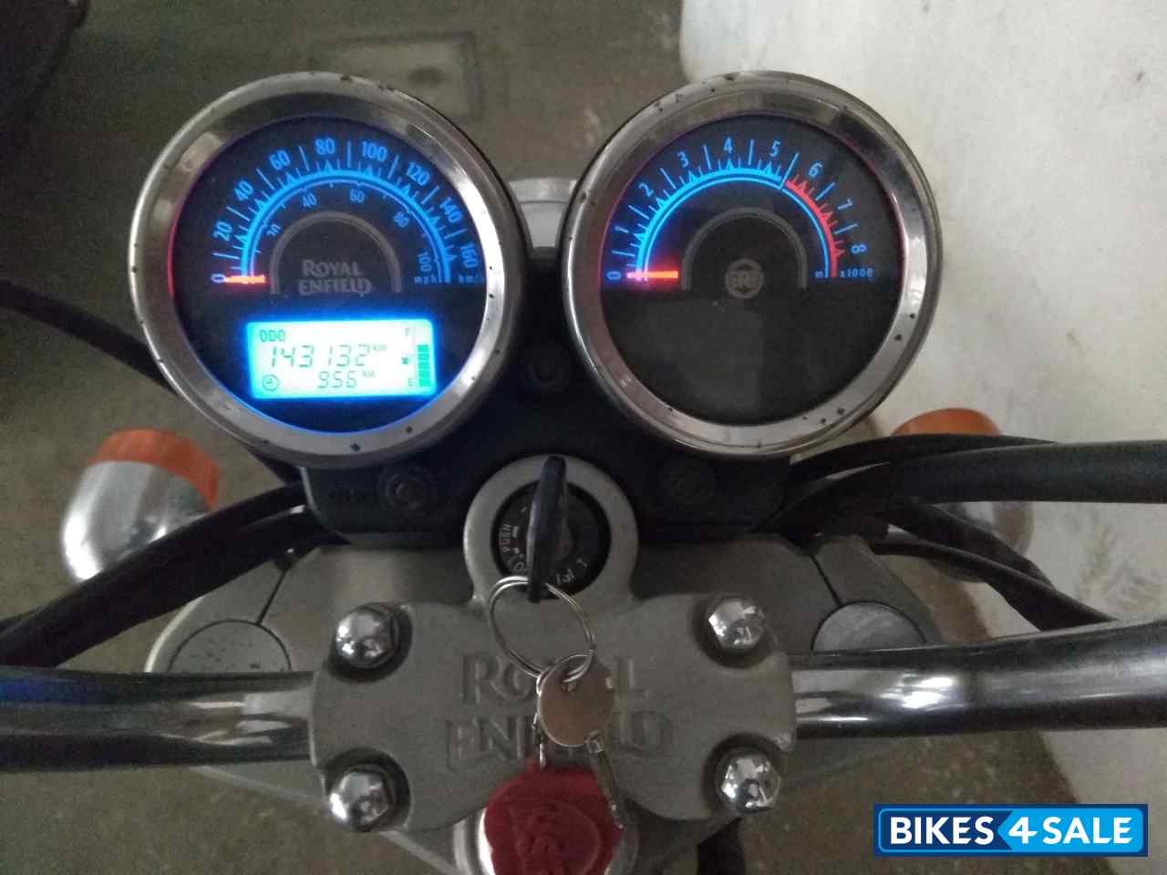 Stone Royal Enfield Thunderbird 350