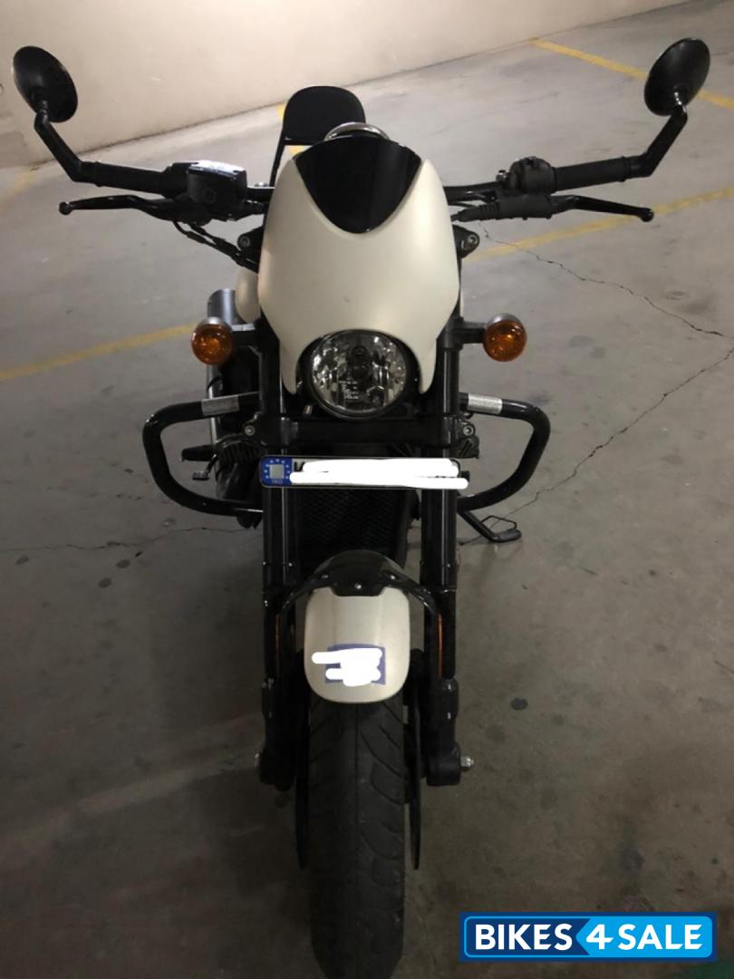 White (bsd) Harley Davidson