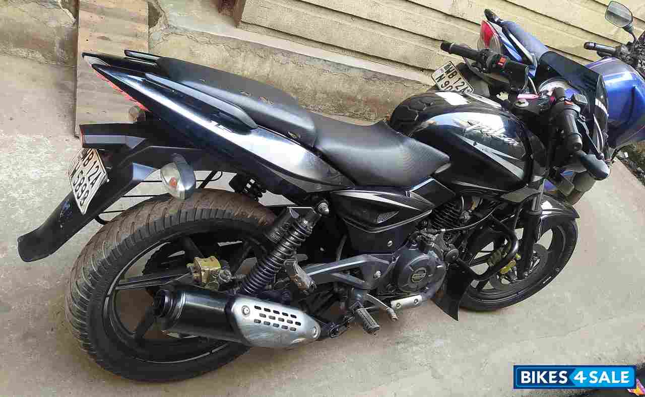 Bajaj Pulsar 150 Twin Disc