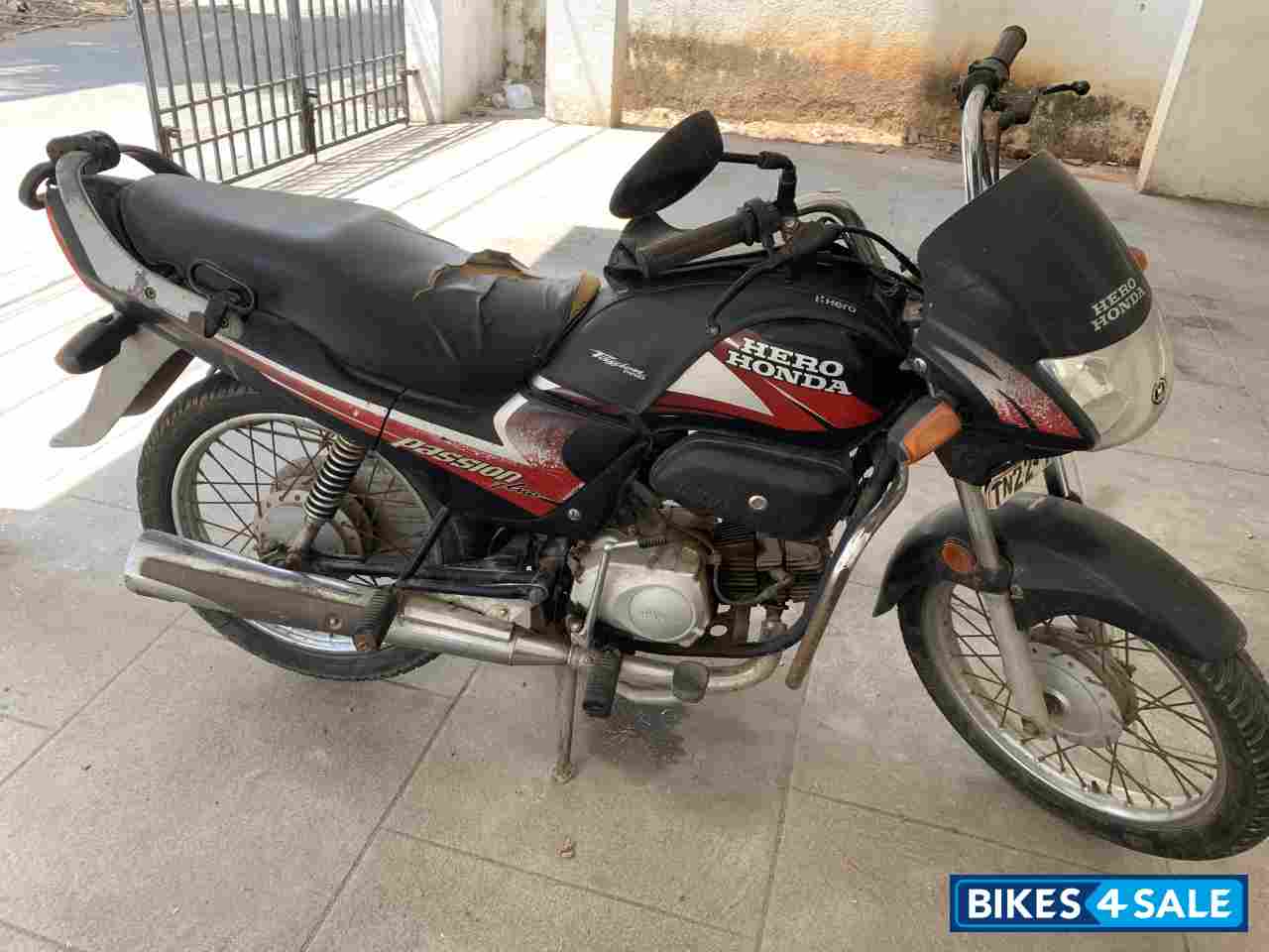 Red & Black Hero Passion Plus