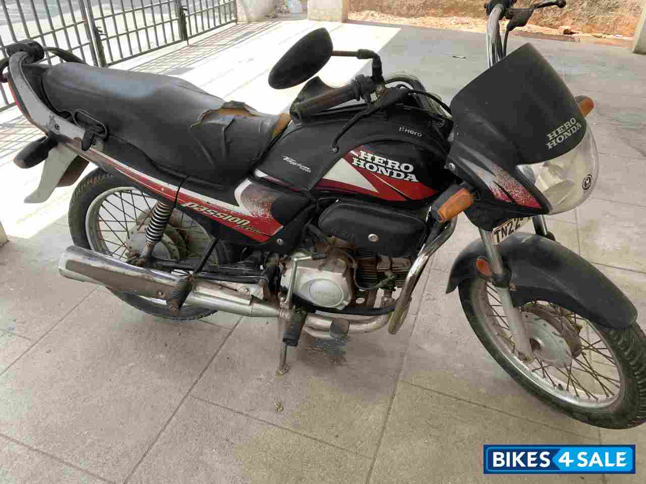 Red & Black Hero Passion Plus